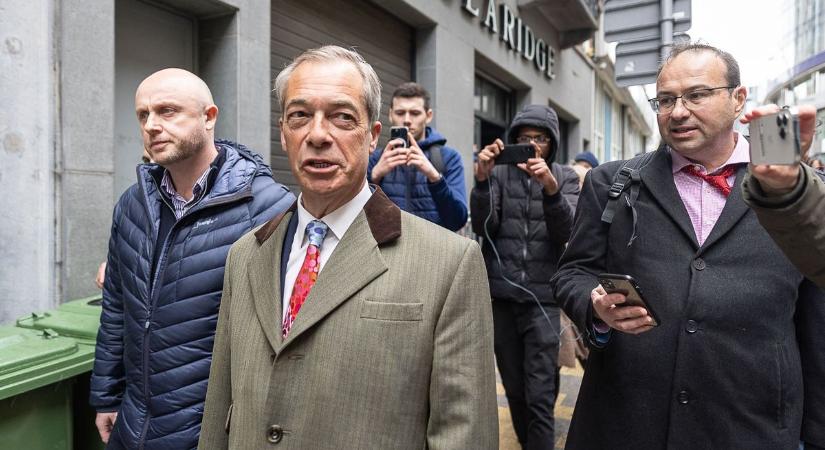 Nigel Farage készen áll a visszatérésre