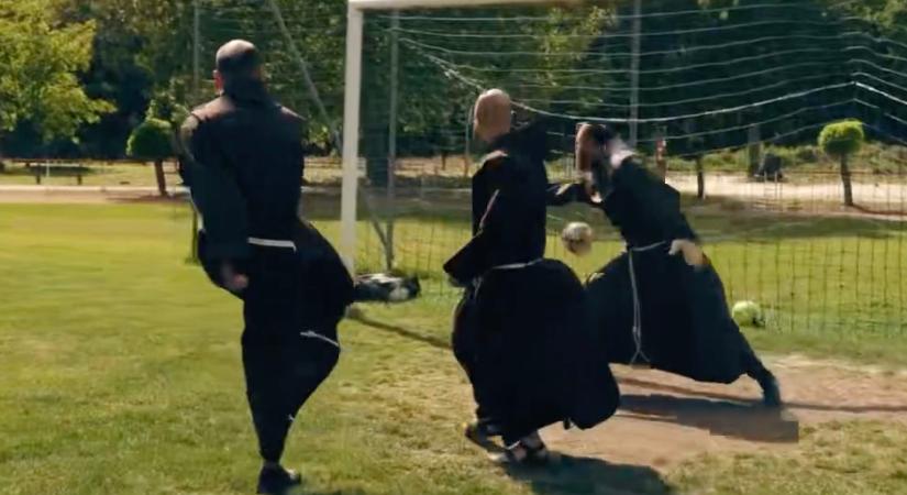 800 éve a pályán – kreatív kisfilmmel melegítenek a foci-Eb-re a ferencesek
