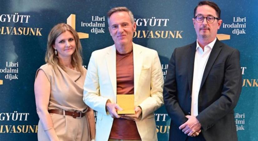A rég látott Frei Tamás büszkén vette át elismerését: íme a Libri irodalmi díj 2023-as nyertesei