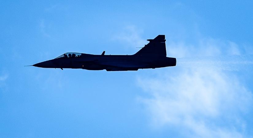 Áll a bál: orosz vadászrepülőgép sértette meg a svéd légteret