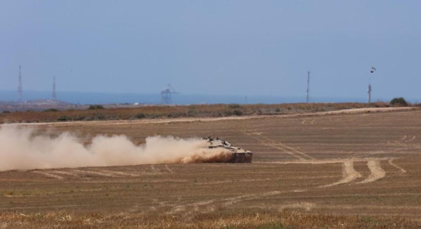 Pokoli erejű robbanás rázta meg a Gázai övezetet: meghalt nyolc izraeli katona
