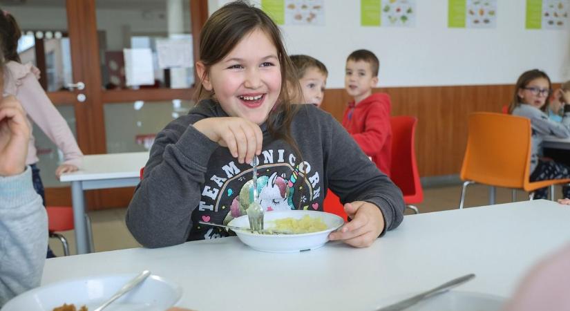 Még egy hétig várják a gyöngyösi szülők nyilatkozatait az iskolai étkezéshez