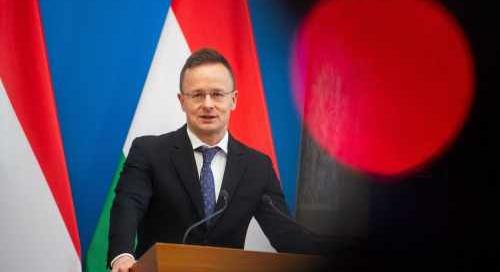 "Magyarország kész a közvetítésre Oroszország felé"