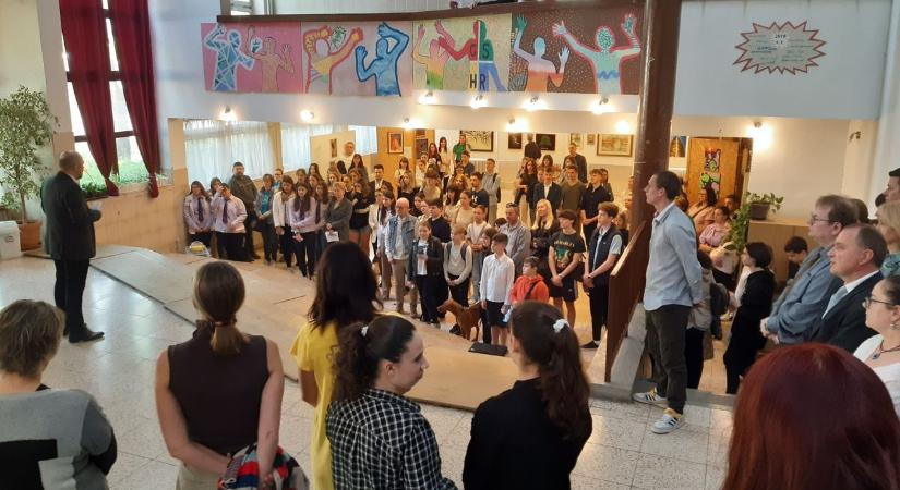 Kisbiológusok jubileumi találkozóját rendezték a Széchenyiben