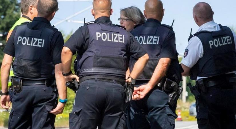 Határellenőrzésekkel szűrnék ki a terroristákat a német hatóságok