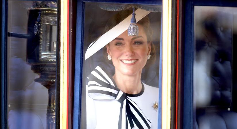 Katalin hercegné végre nyilvánosság elé állt, és a ruhája fontos üzenetet hordozott