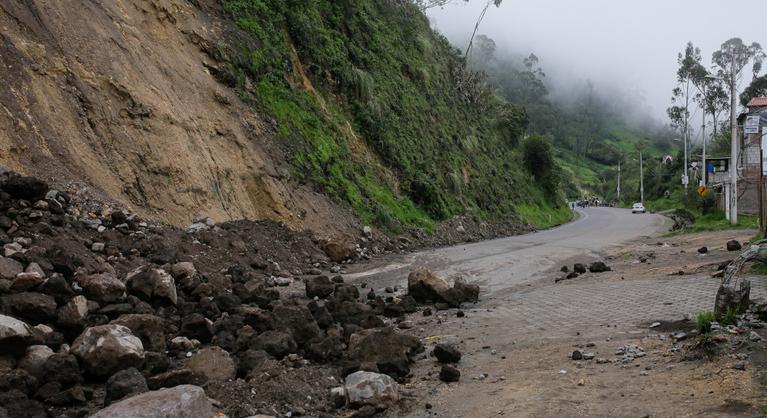Legalább hét ember meghalt a földcsuszamlások miatt Ecuadorban