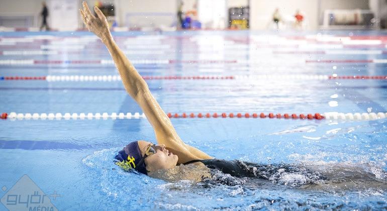 Vizes Eb – Holló olimpiai szintet úszott, eldőlt az ötkarikás indulás női 200 méter háton