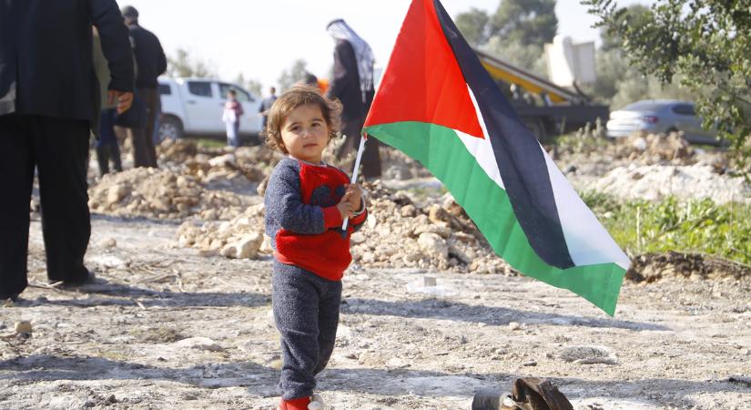 Az összeomlás szélén a Palesztin Hatóság, „újabb Gázára” figyelmeztetnek