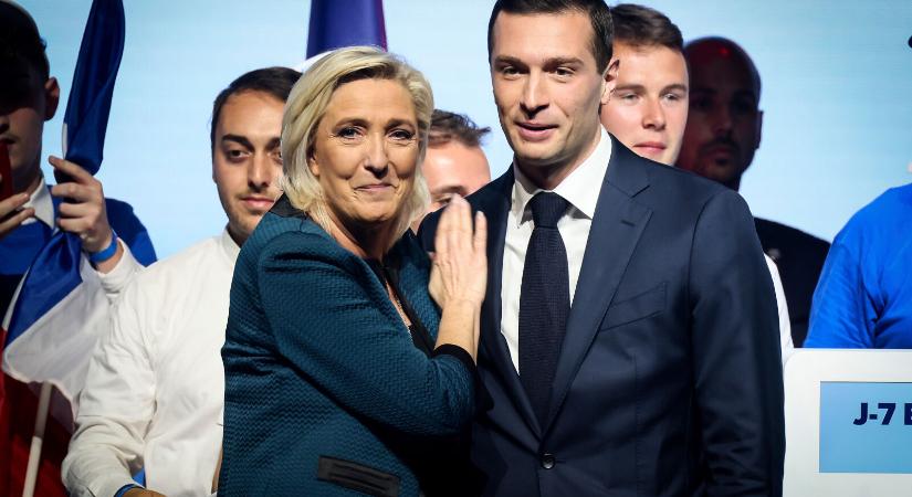 Marine Le Pen harcot hirdetett a migránsterror ellen
