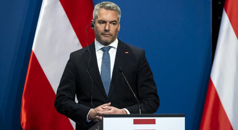 Az osztrák kancellár tiltakozik a saját miniszterének a döntése ellen