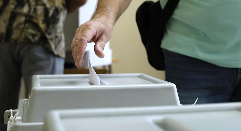 Meg kell ismételni a polgármester-választást Nemesdéden, mivel kiderült, hogy élelmiszercsomagokat osztogattak a szavazatokért cserébe