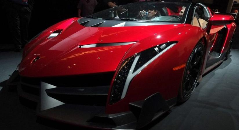 Világrekorder lett a több mint kétmilliárd forintos Lamborghini