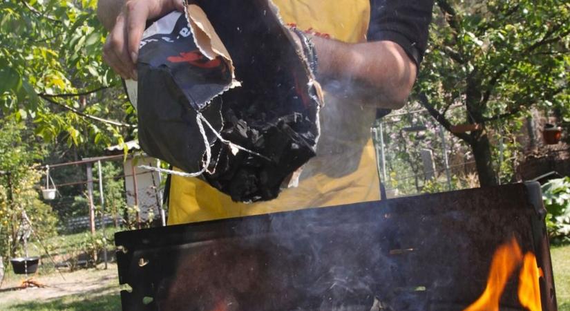 Ezt a grillpartit egy darabig nem felejtik el – Hajdúhadházra is riasztották a vármegyei tűzoltókat hétfőn