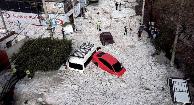 Bejrutban eddig nem látott intenzitású jégeső tombolt