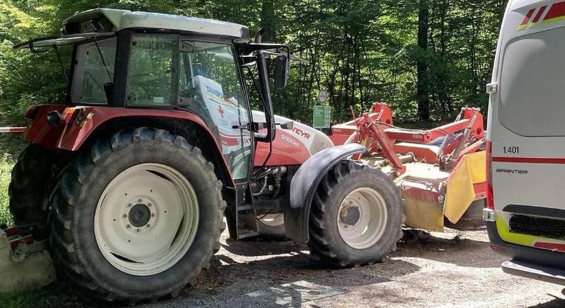 Szörnyű tragédia - Saját traktora gázolta halálra a felsőpulyai gazdálkodót
