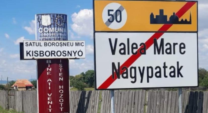 Törvénytelen kétnyelvűség – bírósági döntéssel távolítják el egy Kovászna megyei helységnévtábláról a magyar feliratot