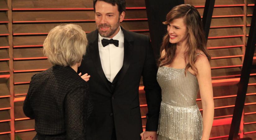 Jennifer Garner új szerelmét nagyon idegesíti, hogy Ben Affleck folyton a színésznőtől kér tanácsot