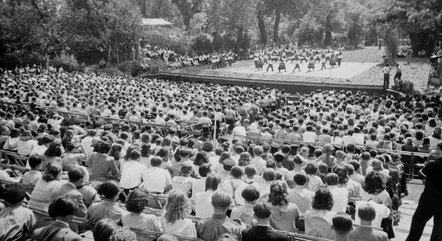 Teve és birkanyáj is színesítette már a Margitszigeti Szabadtéri Színpad előadásait