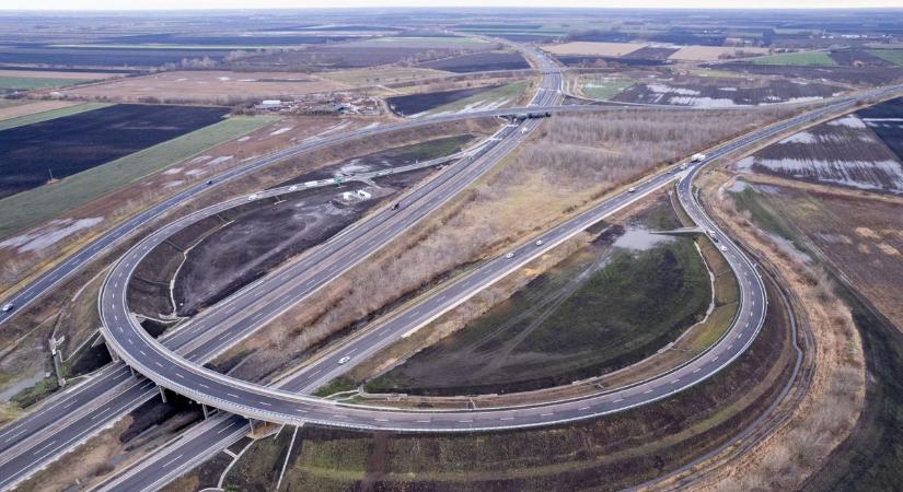 Megvan a közbeszerzés nyertese: ez a gyorsforgalmi út is hamarosan eléri a román határt