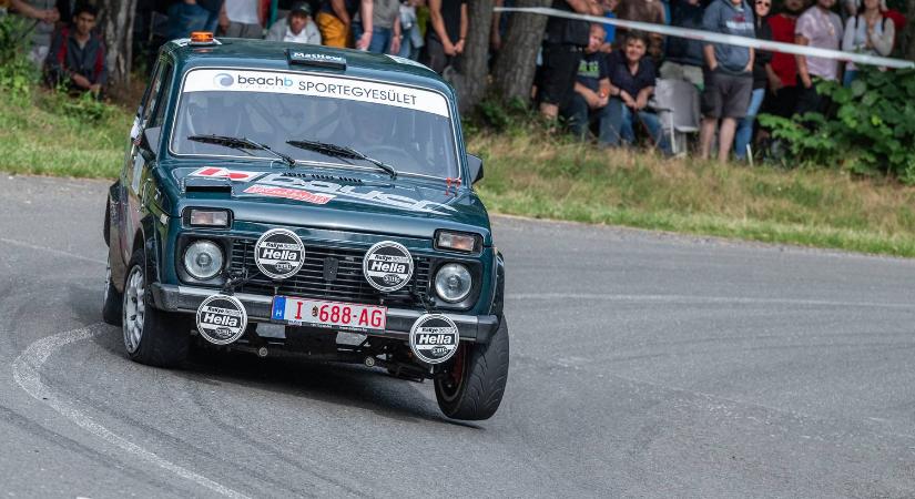 Porschék, Skodák, Lada Nivák: képeken az 57. Mecsek Rallye