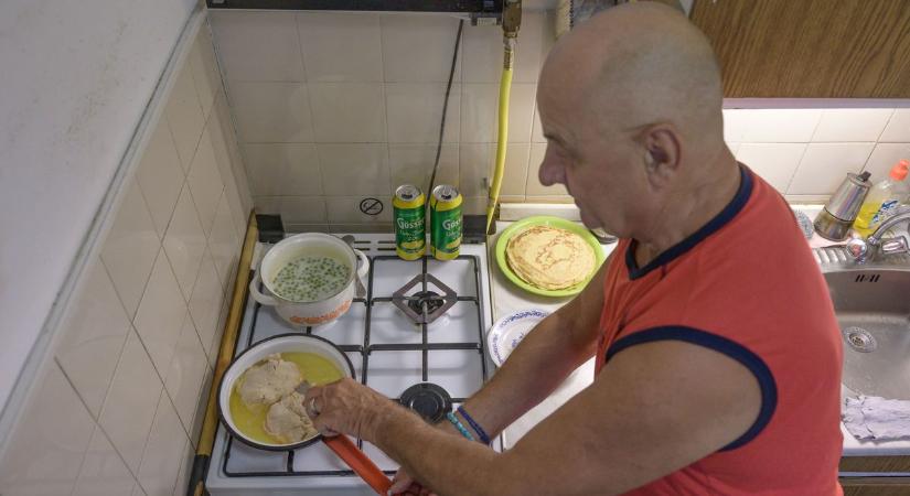 Minden nap főz és posztol Sándor, a szegedi nyugdíjas