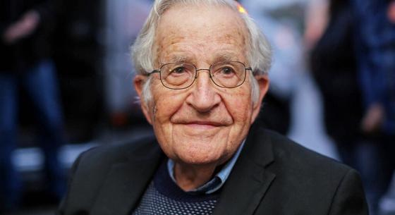 Halálhírét keltették, de nem halt meg Noam Chomsky