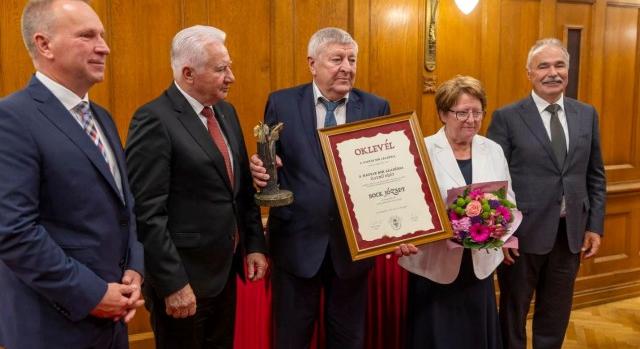 Bock József vehette át a Magyar Bor Akadémia életműdíját