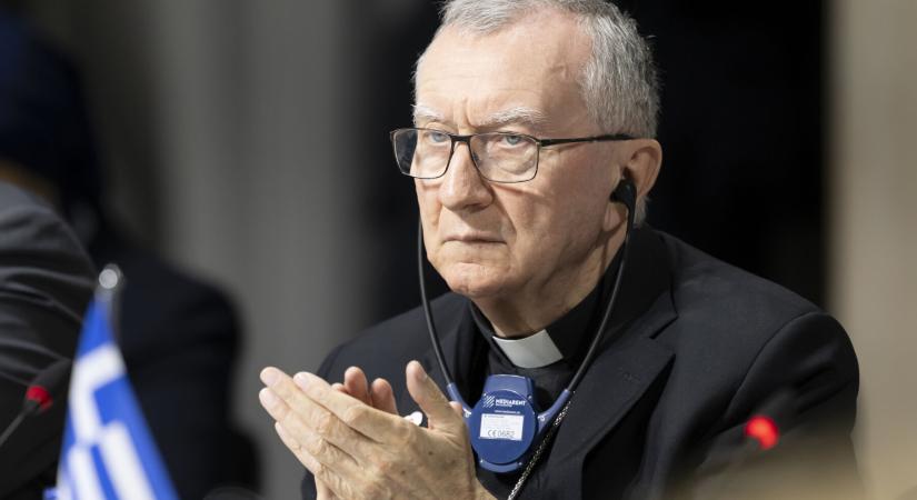 Parolin bíboros Ferenc pápát idézte Svájcban: Az összes érintett fél közötti párbeszéd az egyetlen út a békéhez