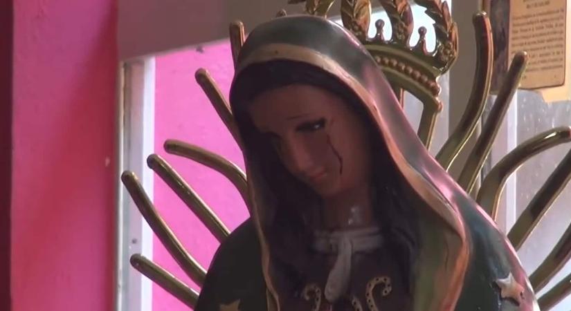 Miért könnyeznek vért a Szűz Mária szobrok