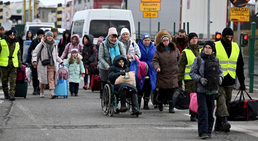 Egyre kevésbé látják szívesen az ukrán menekülteket Lengyelországban