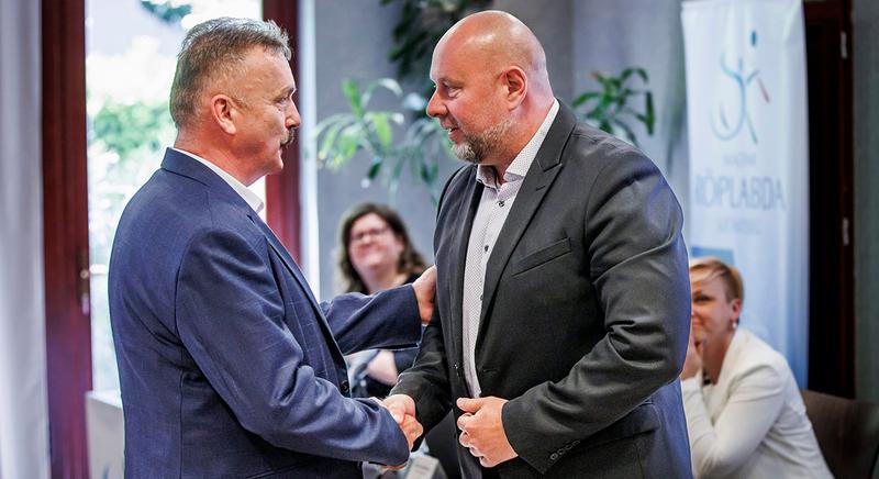 Lemondott a Magyar Röplabda Szövetség elnöke és hat elnökségi tagja