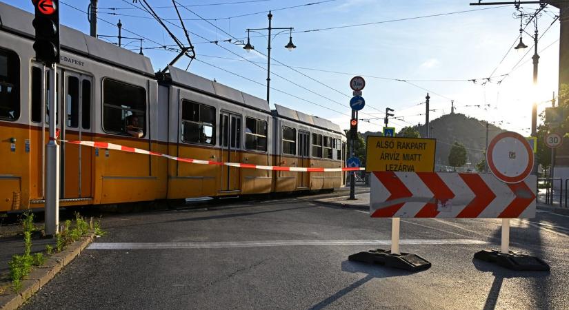 Több forgalmas villamosvonalon is változik a közlekedés