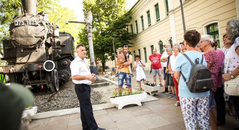 Jobban megismerhette a városvédők egyesülete a békéscsabai vasútállomást