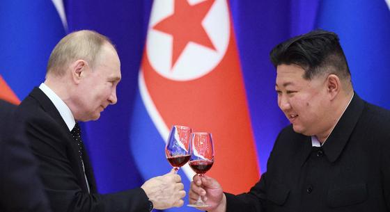 Vissza a hatvanas évekbe: hidegháborús fenyegetést jelent Putyin és Kim új egyezménye