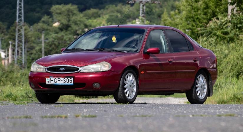 Te is elfelejtetted, pedig nem ezt érdemli - Használtteszt: Ford Mondeo V6 Ghia – 2000.