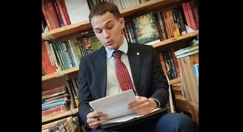 Magyar könyv bemutatóján fenyegetőzött egy orosz diplomata Milánóban