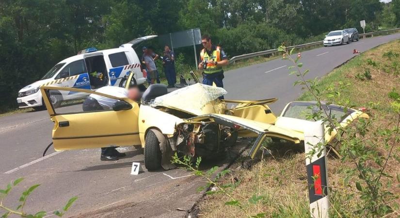 Karambolozott és szörnyethalt egy ember Bélmegyernél