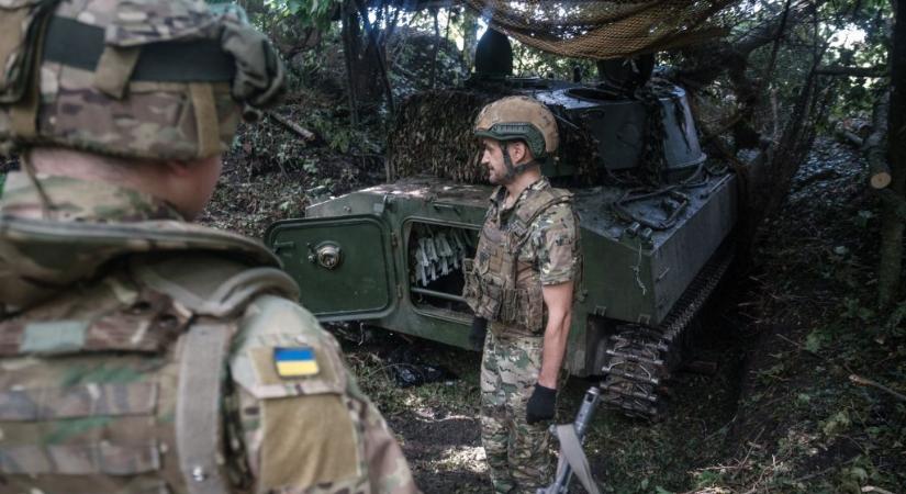 Repülőteret, olajfinomítót támadtak az ukránok Oroszországban