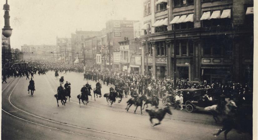 1919. június 21.: Véres szombatba torkollik a winnipegi általános sztrájk
