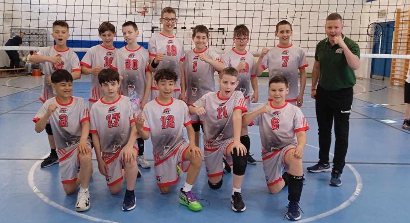 Az U13-as röplabdázók ötödik helye az országos döntőben