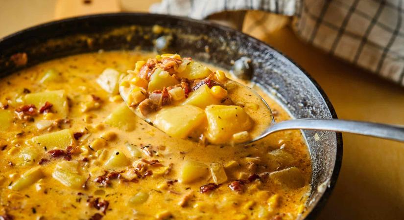 Nem tudom, mit főzzek ma – Baconös-krumplis-kukoricás chowder és rakott cukkini