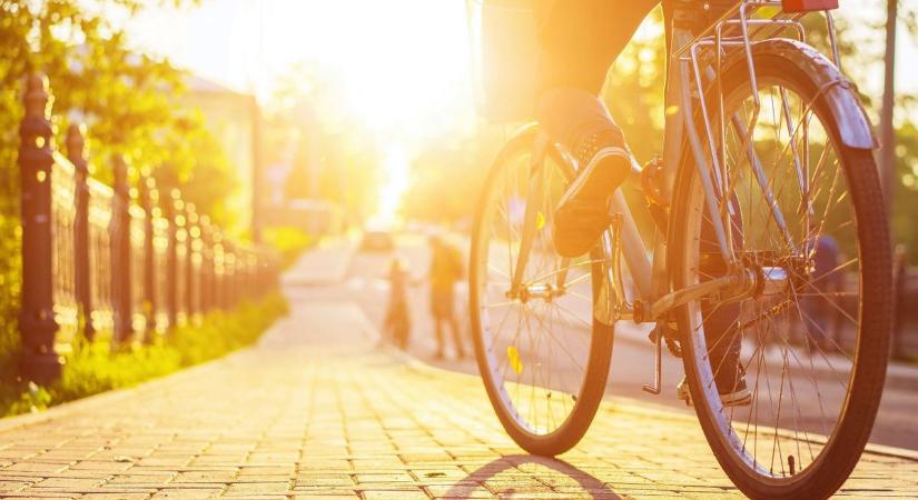 Petőfi emlékhelyeit tekinthetik meg a szabadszállási kerékpáros túra résztvevői