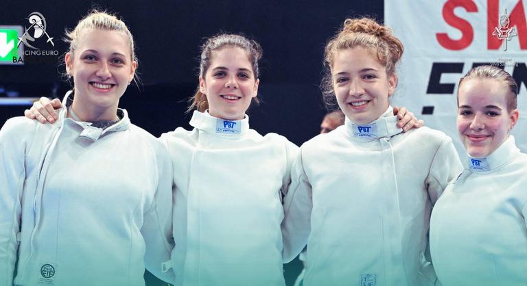 Női párbajtőr csapatunk ezüstérmet nyert a bázeli vívó Európa-bajnokságon