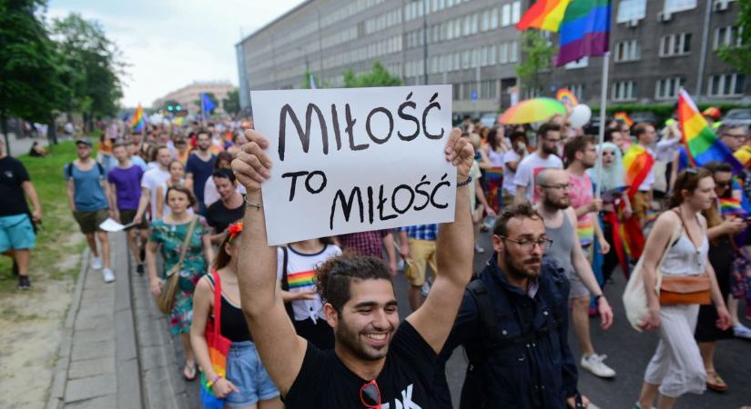 Egyre erősödik a genderlobbi Lengyelországban