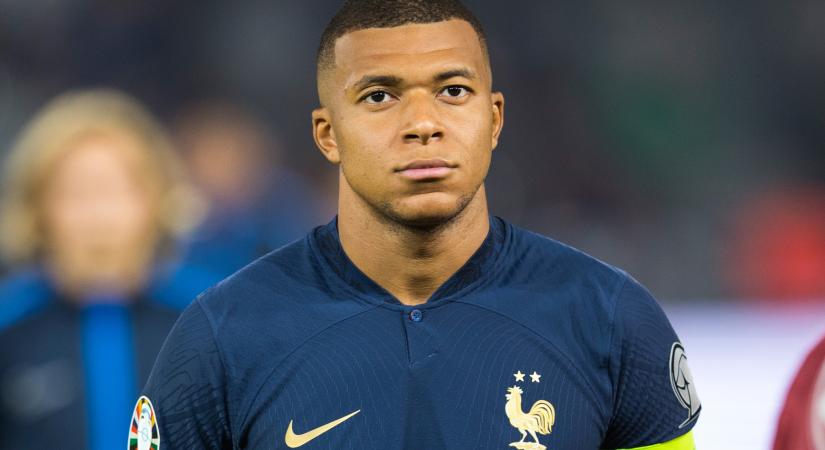 Ez az ismert modellel kavart Kylian Mbappé, 18 éves koráig férfiként élt a francia sztárcsatár volt kedvese