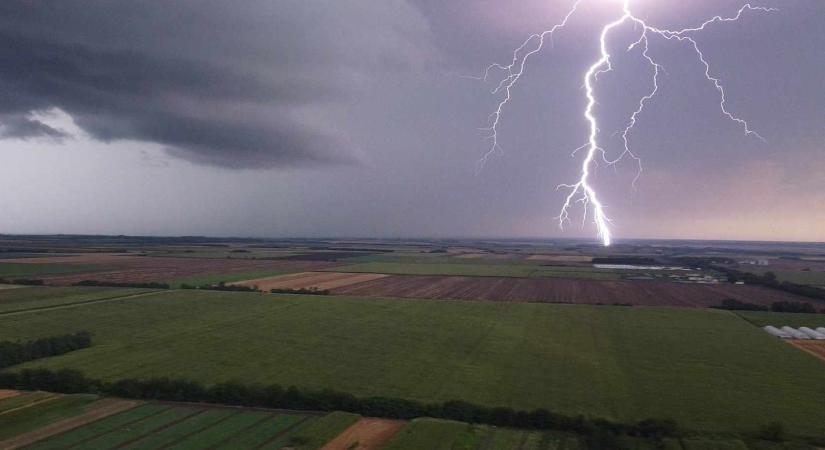 Heves zivatarokra és hőségre is figyelmeztet a meteorológia