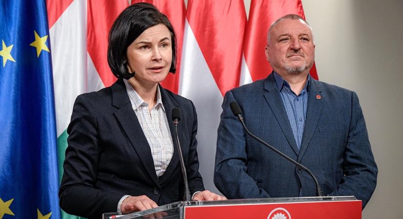 Lemondott az MSZP két társelnöke, a párt újragondolja a baloldalt
