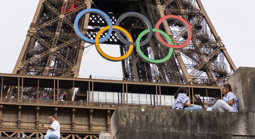 Néhány héttel az olimpia előtt durván megemelték az Eiffel-torony belépőjegyeinek az árát