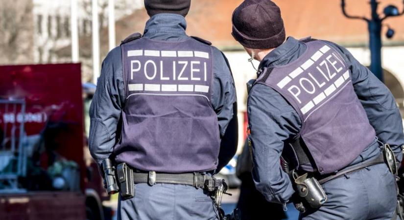 Gyilkossági ügyben nyomoz a német rendőrség a berlini metróállomáson talált holttest miatt